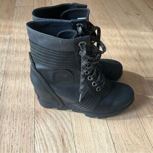 Women's Sorel Wedge Black Lace-Up Boots